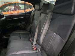 تۆیۆتا کامری